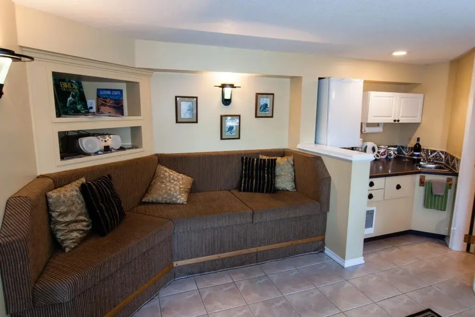 Long Lake Waterfront Bed and Breakfast