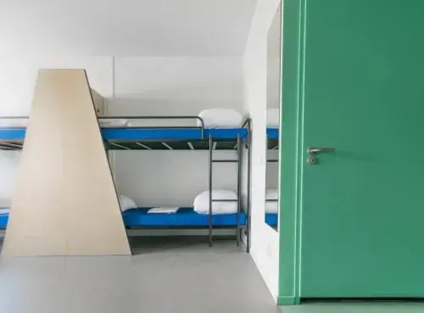 Via Amsterdam - Hostel