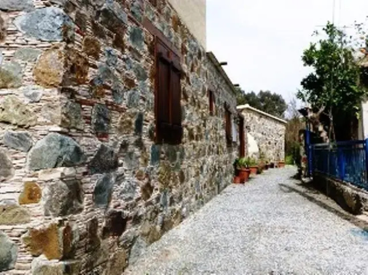 Saint John Sia Guest House