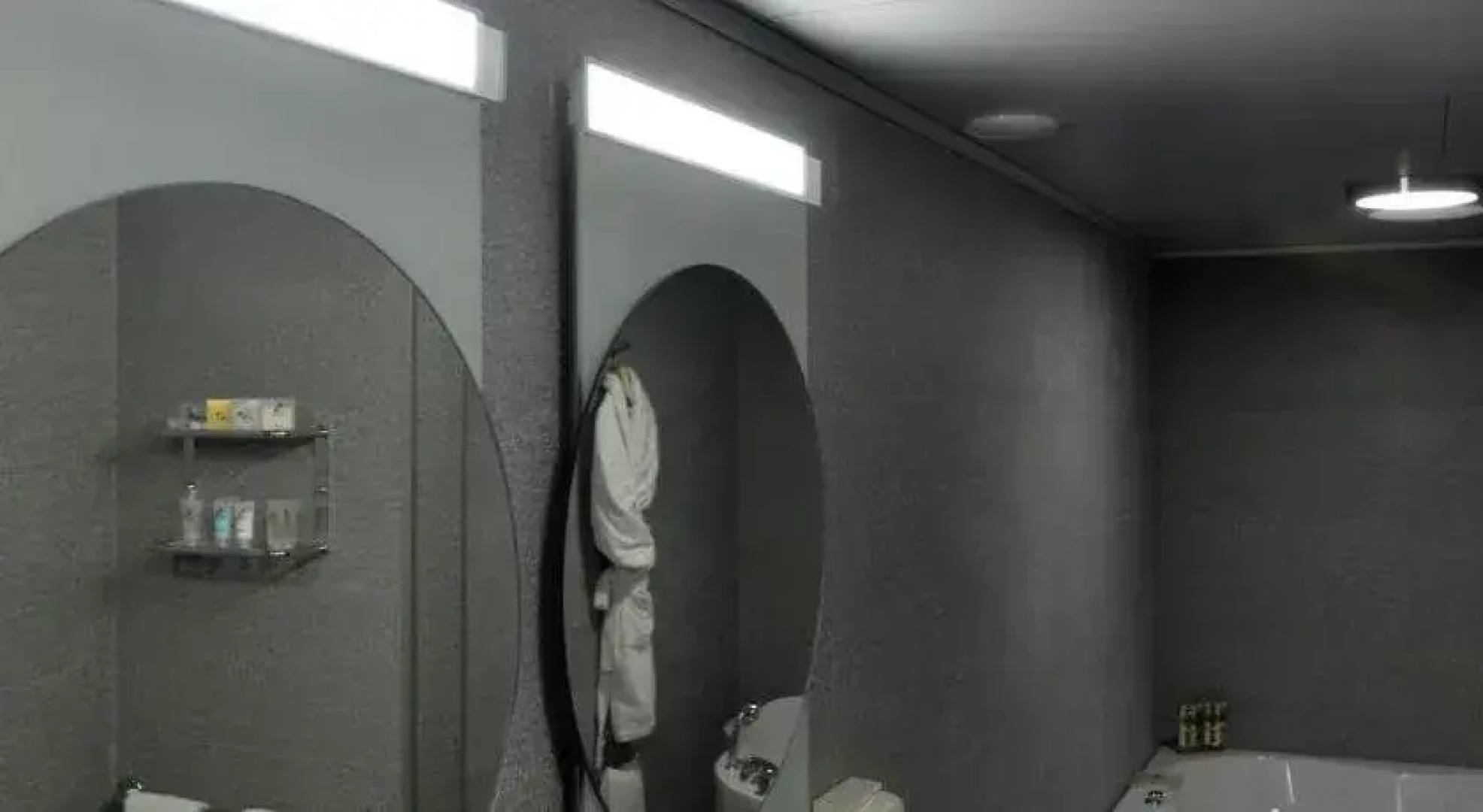 Regency Palace Hotel