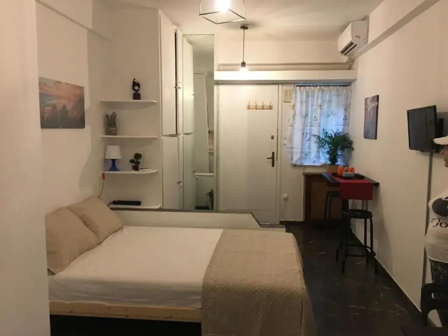 Edem Riviera Studio,close to beach,in Paleo Faliro