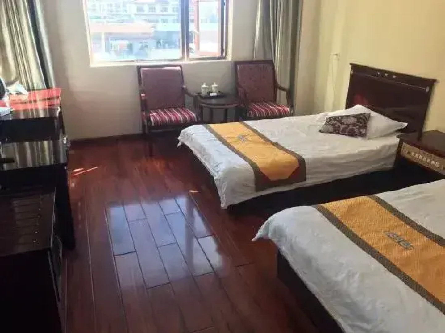 Hongyuan Huafei Hotel