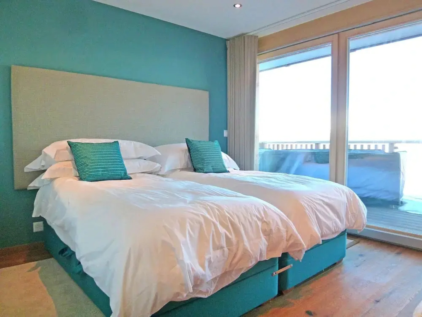 Luxury Apartment with Hot Tub in Veysonnaz