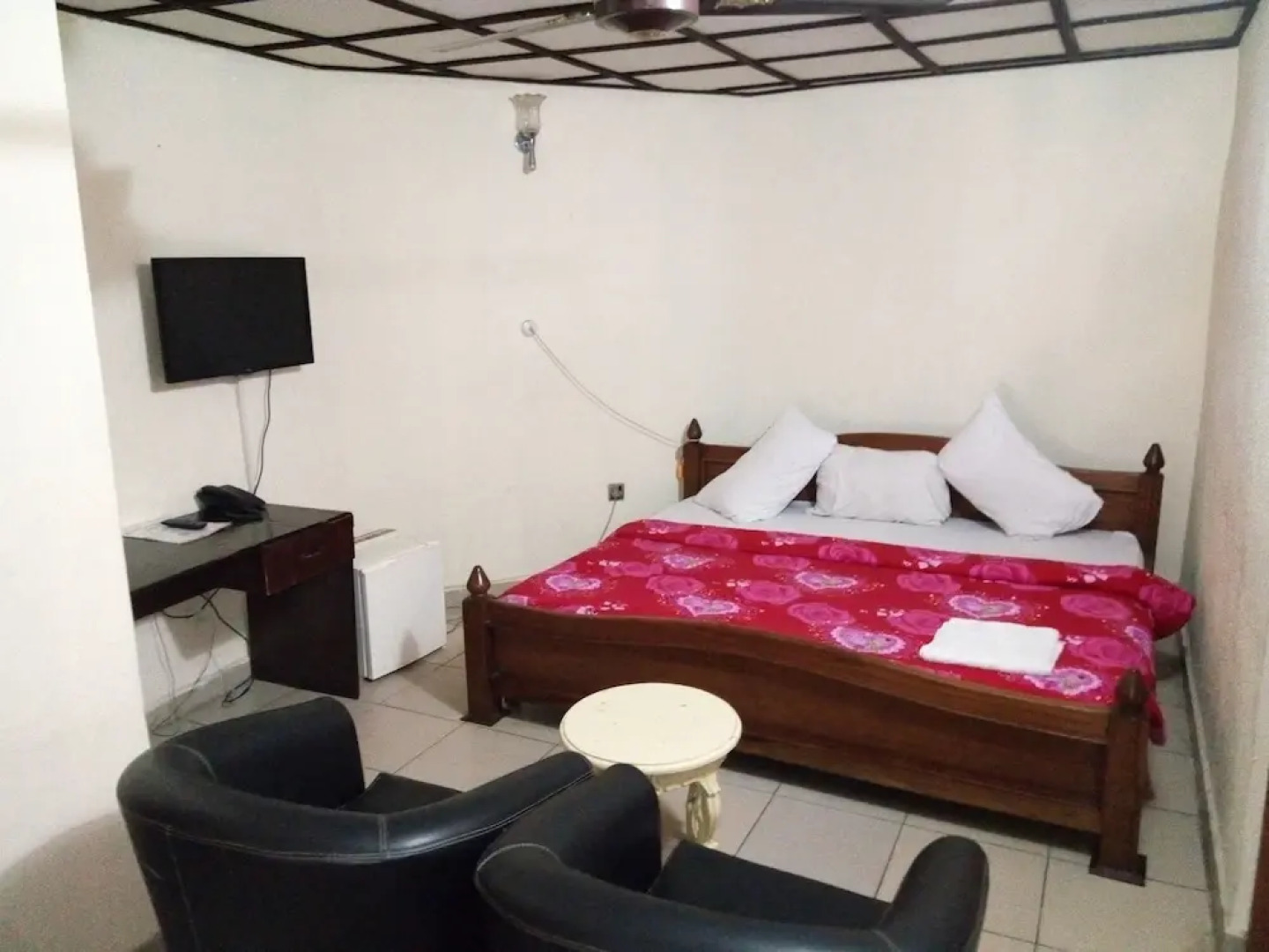 Bv.Standard Executive Suite