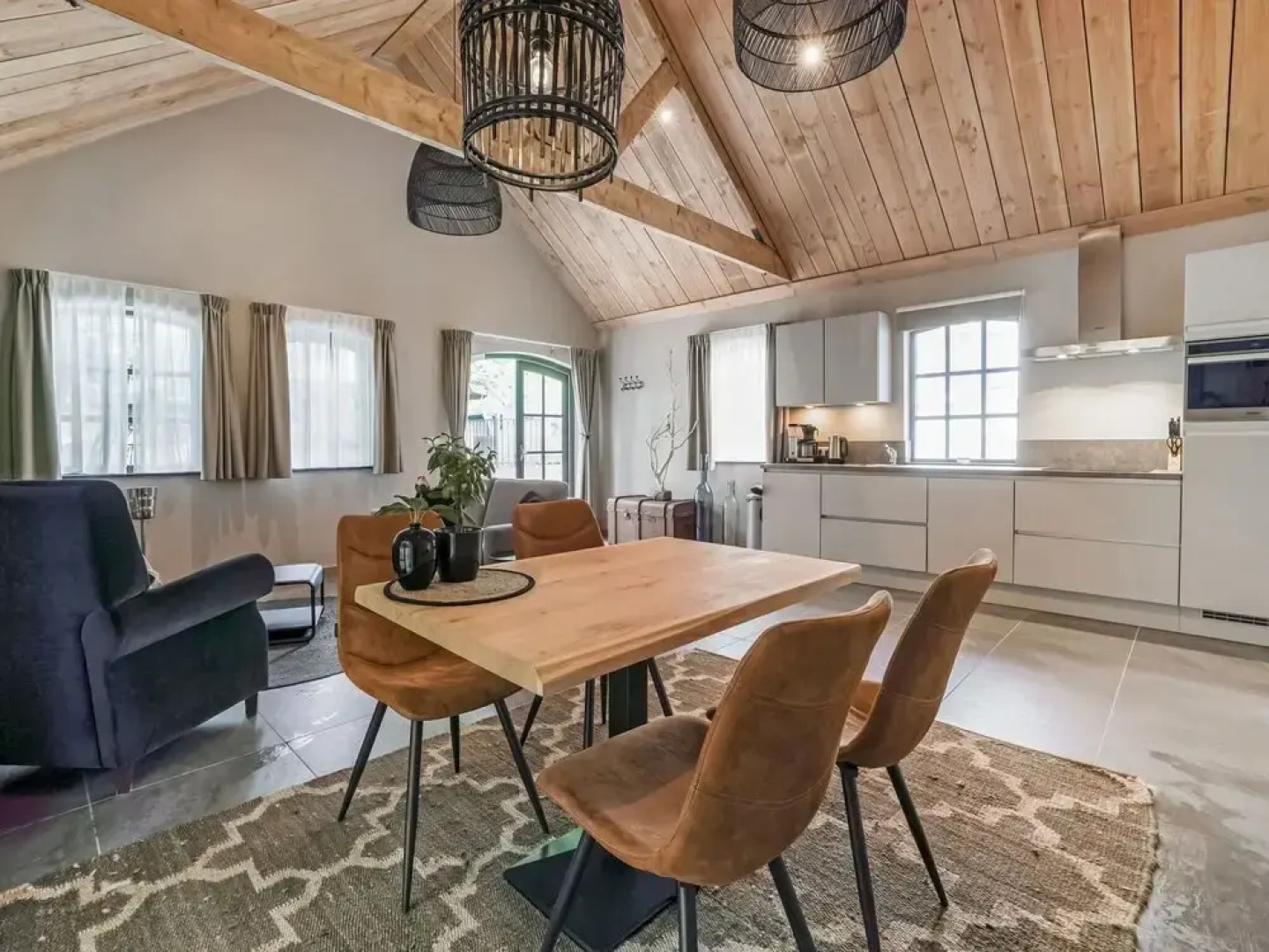 Spacious Holiday Home the Centre of Grubbenvorst