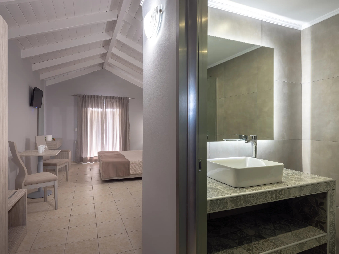 Отель Zante Atlantis