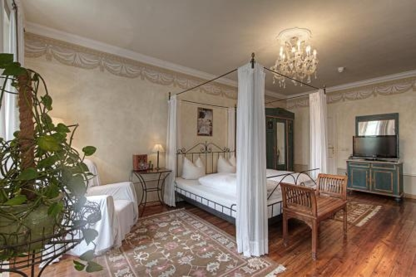 Hotel Orphée - Kleines Haus