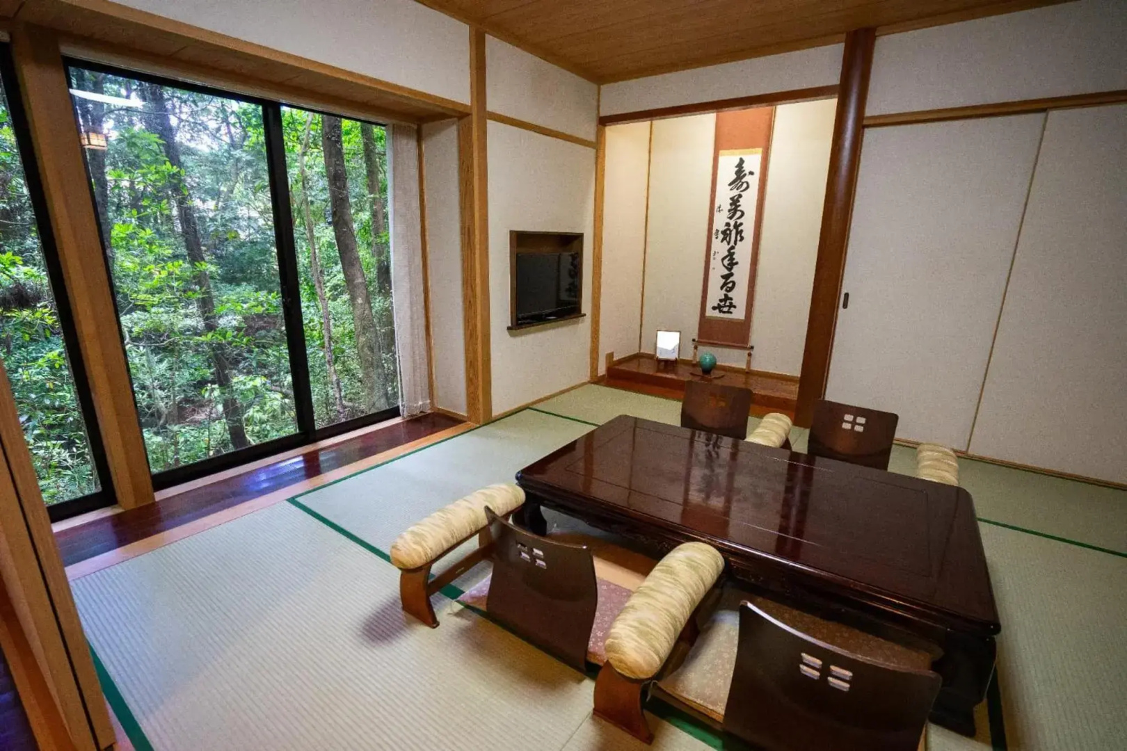 Yakushima Jomon No Yado Manten