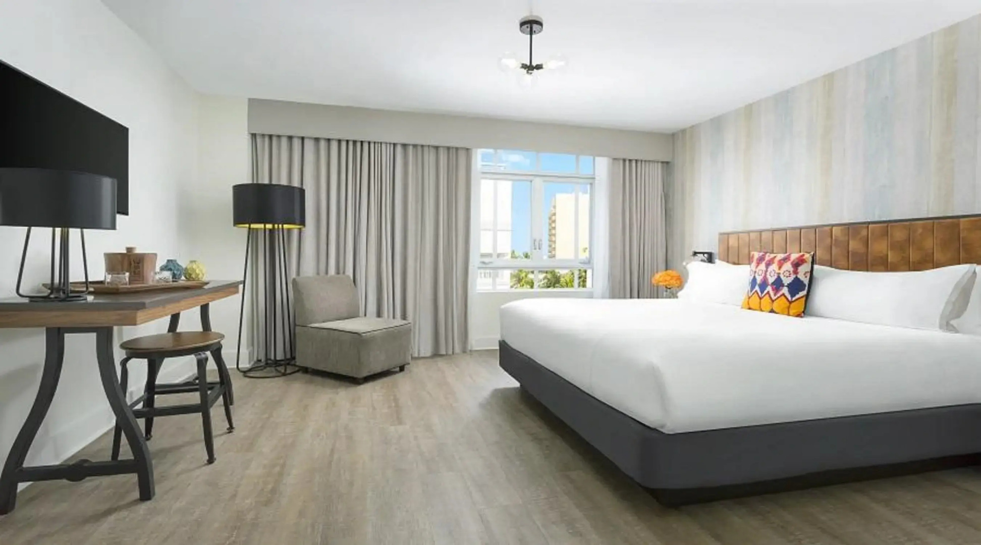 Kenmore Village Hotel, South Beach