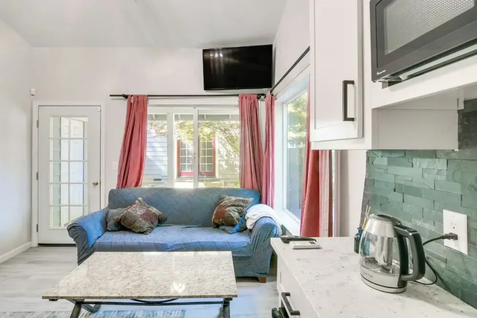 Chico Studio Near Cal State & Downtown