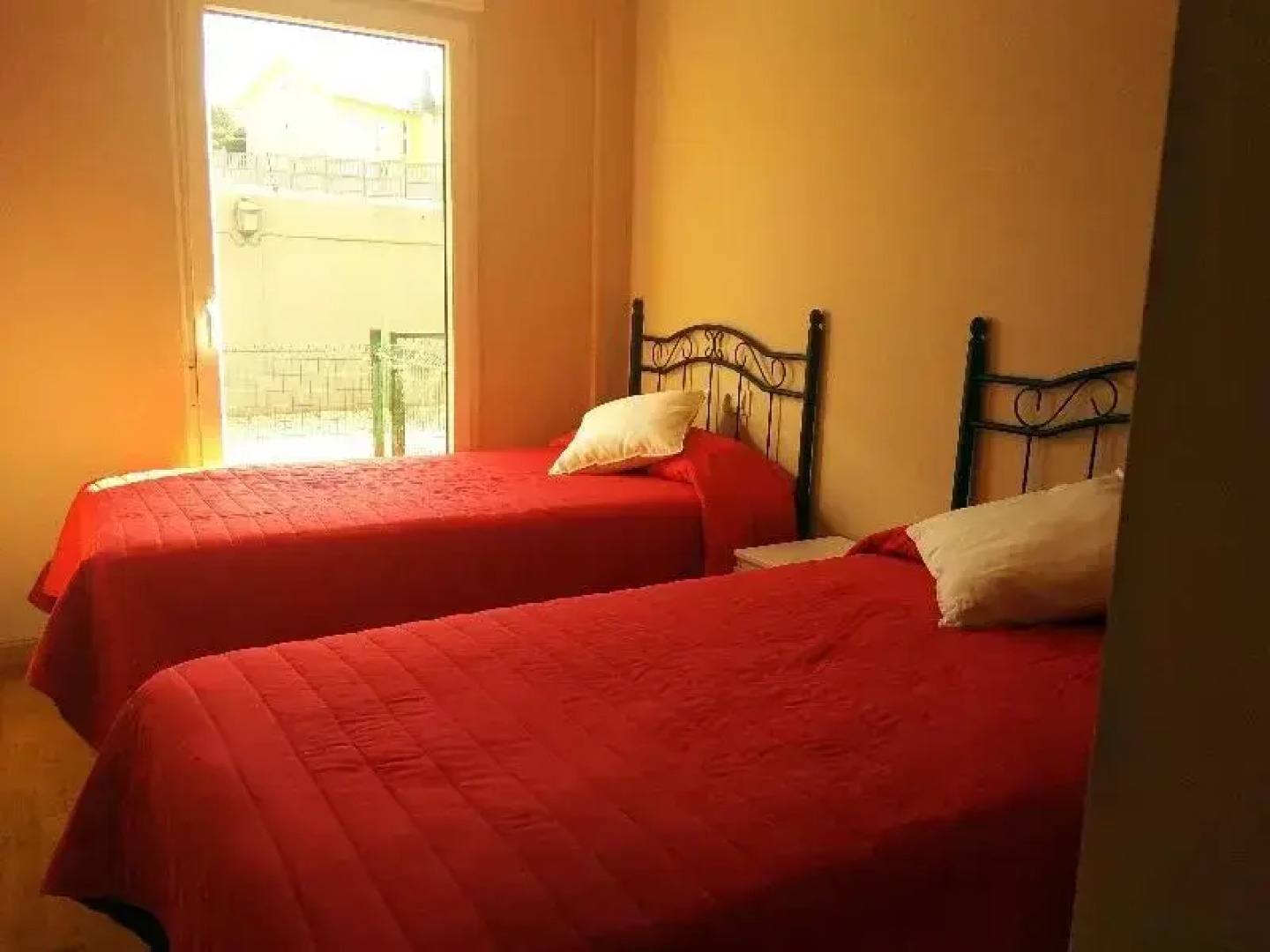 Apartamentos Playa De Las Catedrales 3000