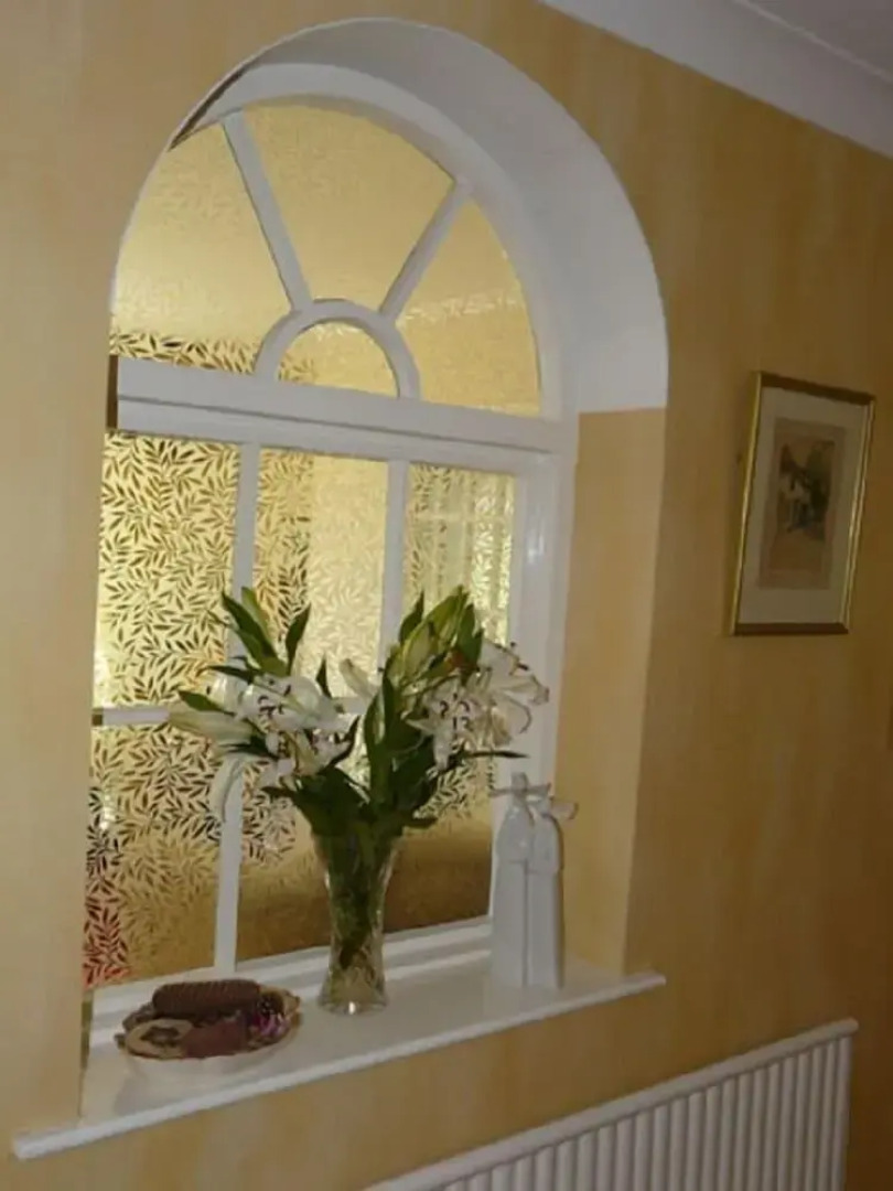 Pine Lodge Bed And Breakfast