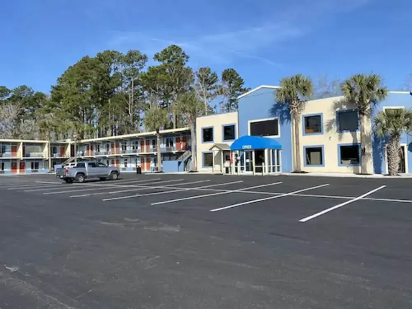 Havelock Inn & Suites