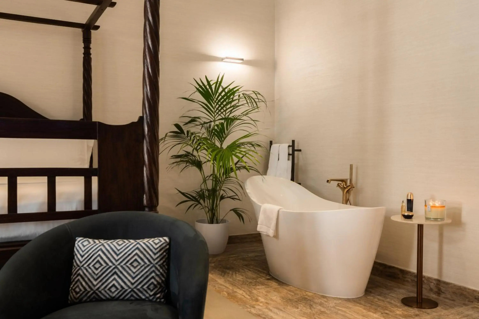 Iniala Harbour House