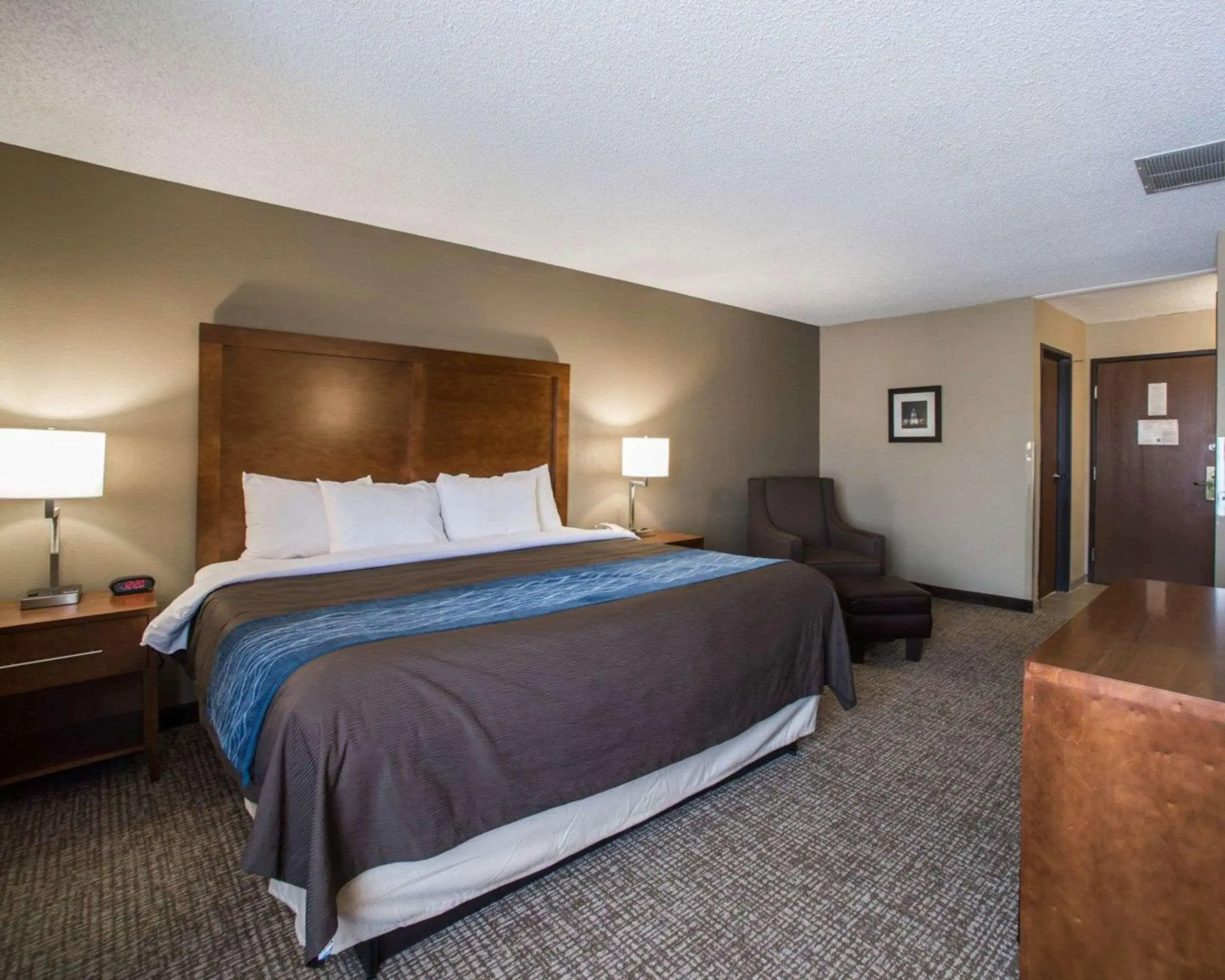 Comfort Inn & Suites St. Louis - Hazelwood