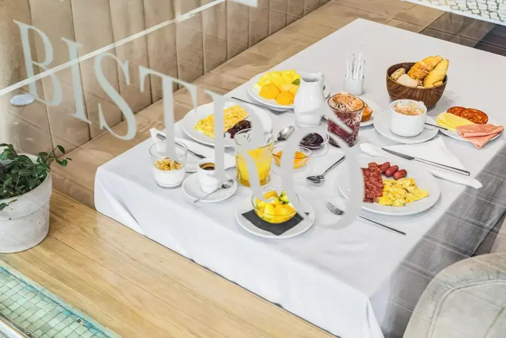 Lisboa Central Park Hotel Suites & Studios