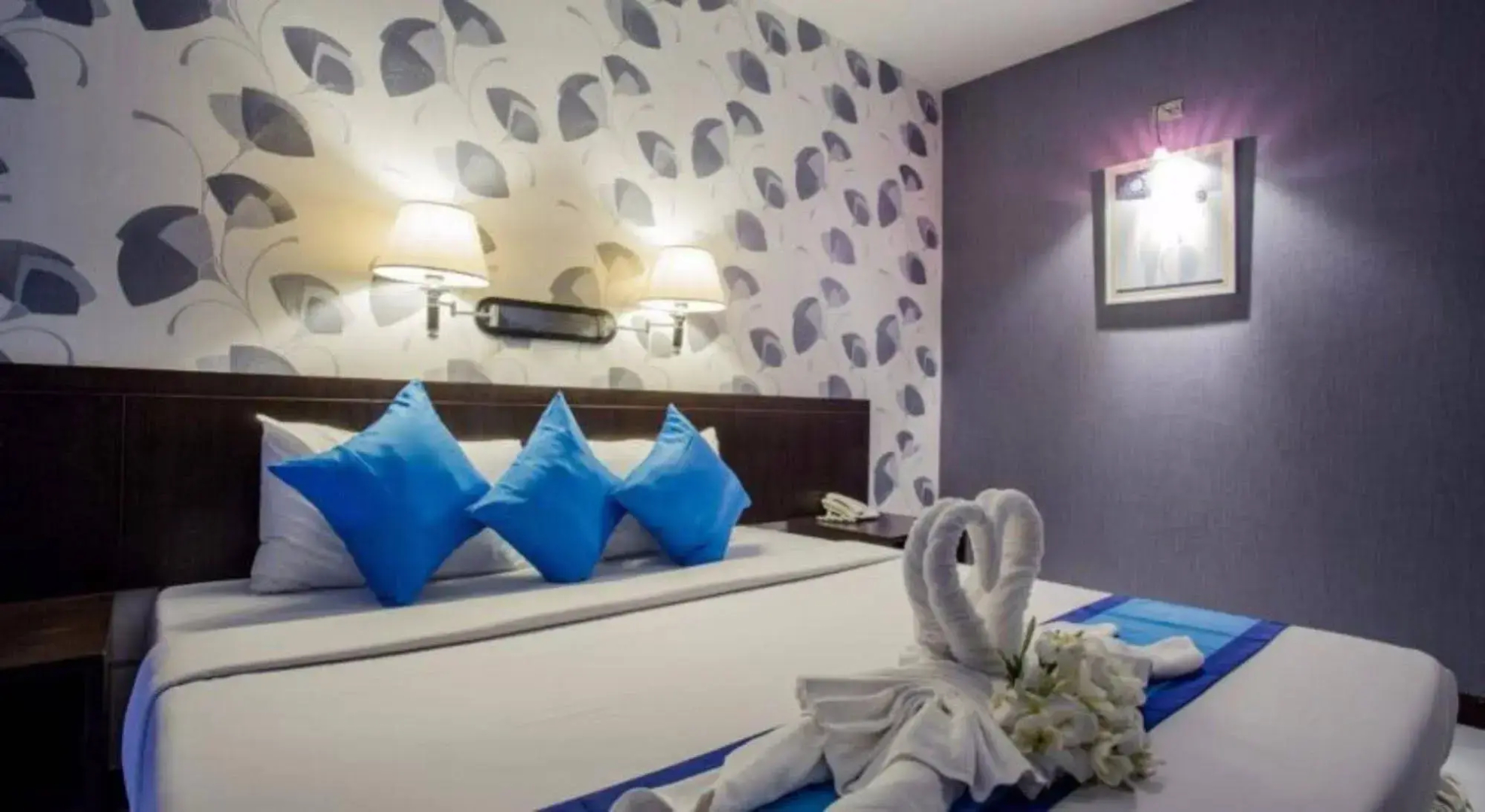 The Cotai Luxury Design Hotel