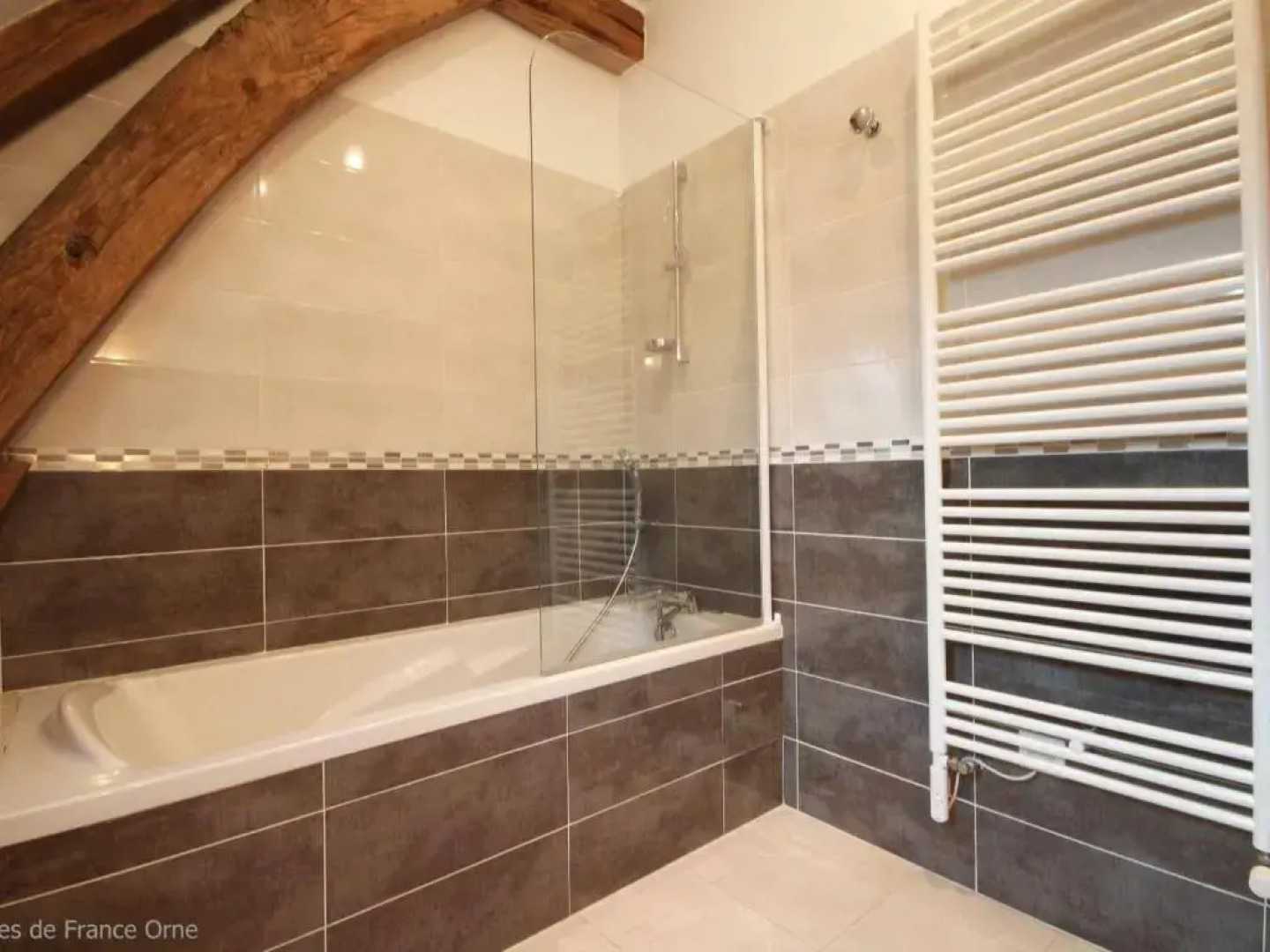 Gîte Coulonges-sur-Sarthe, 7 pièces, 13 personnes - FR-1-497-118