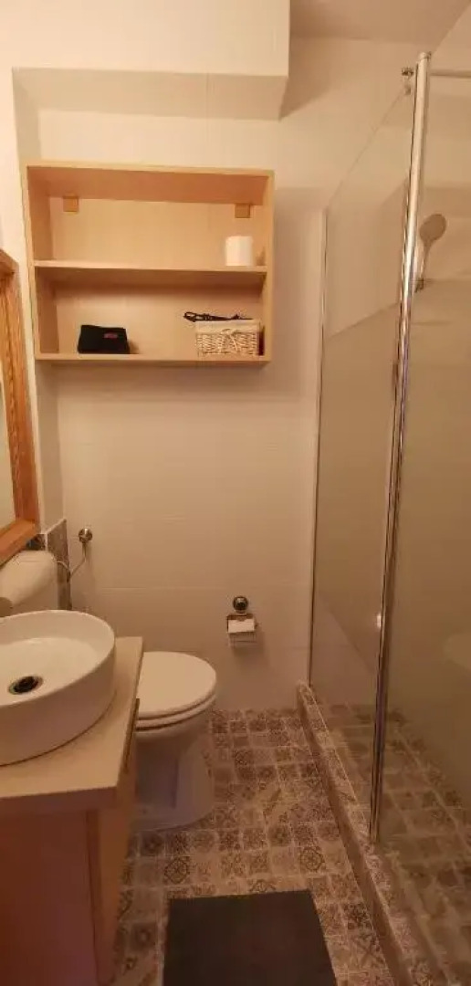 Elor Apartment