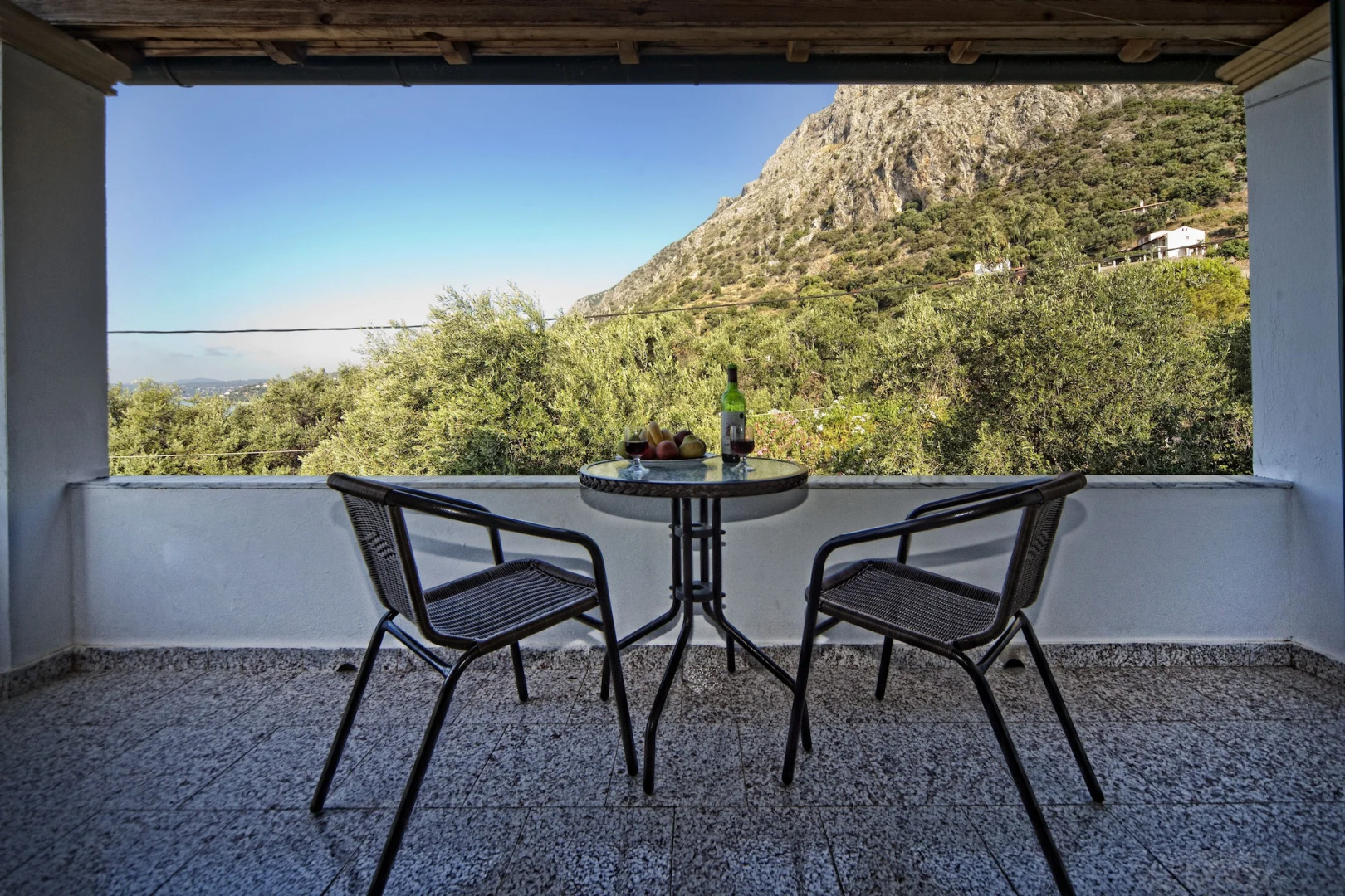 Crystal Blue Aparthotel