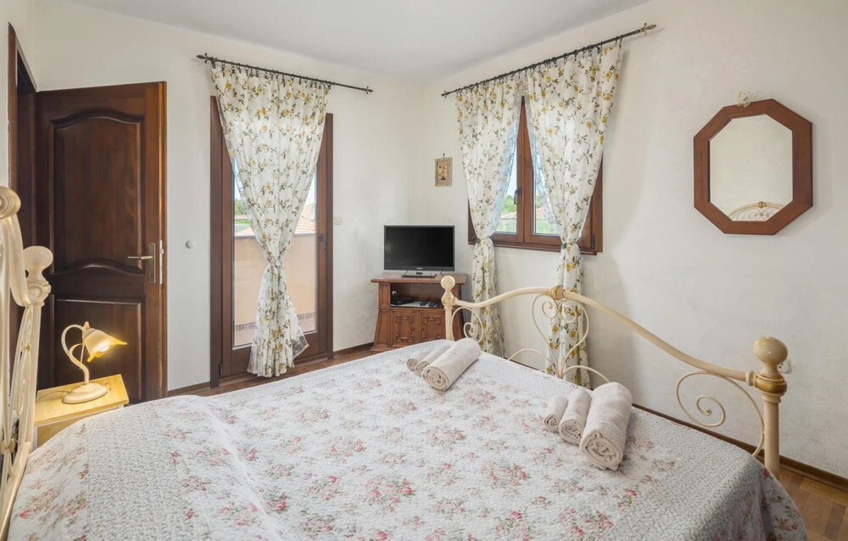 Stunning Home in Buje With Outdoor Swimming Pool, Wifi and 4 Bedrooms