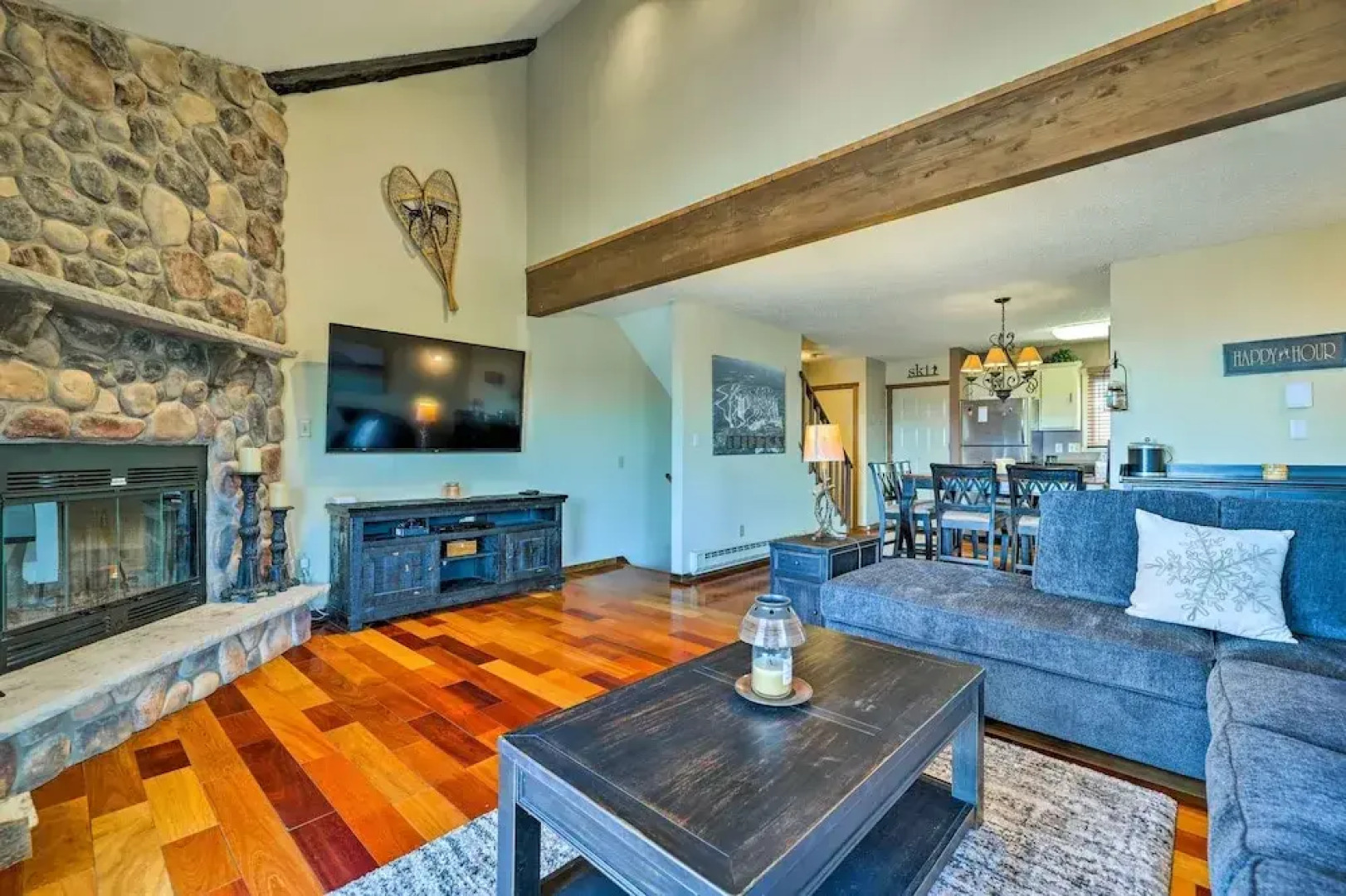 Cozy Camelback, Pocono Retreat w/ Mountain Views!