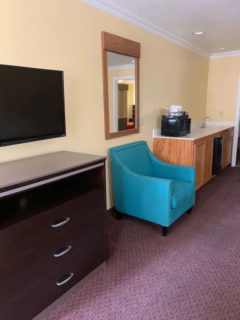 Ramada Inn Olive Tree