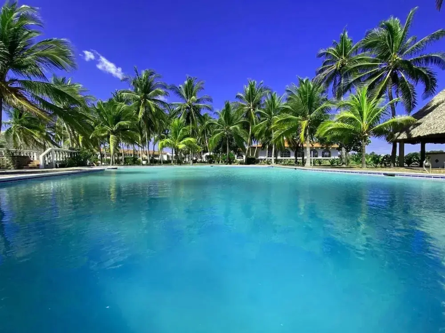 Hotel Tesoro Beach