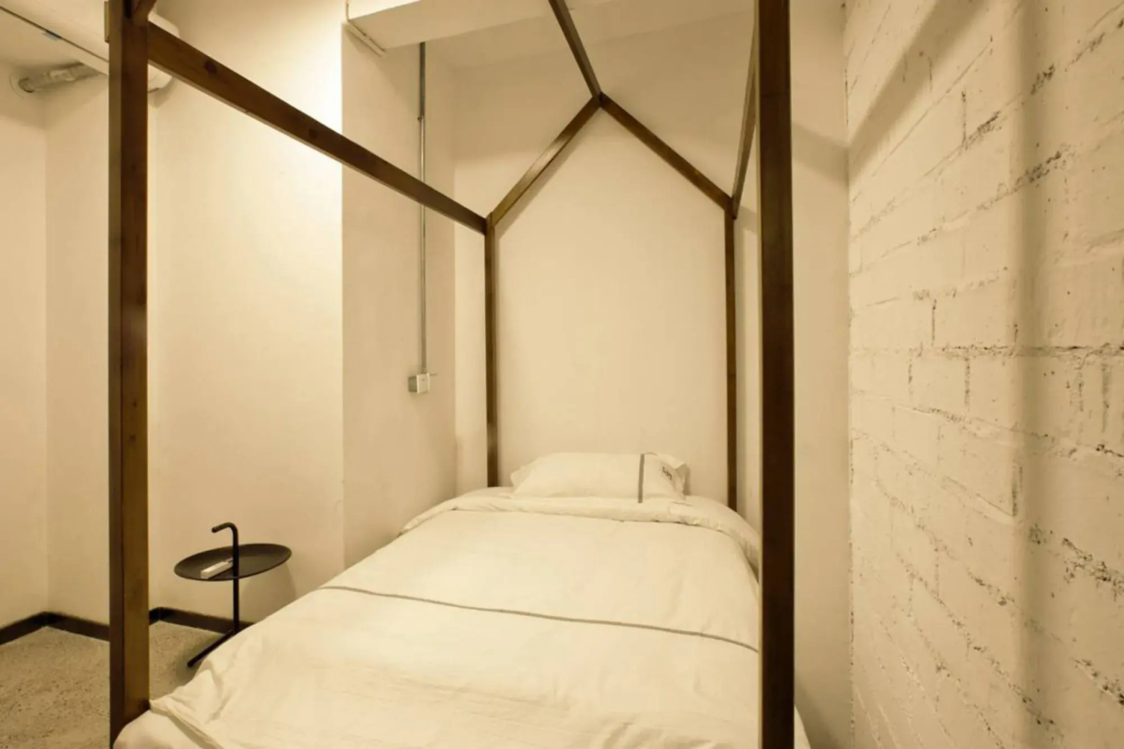 Zero Five One Seven Inn