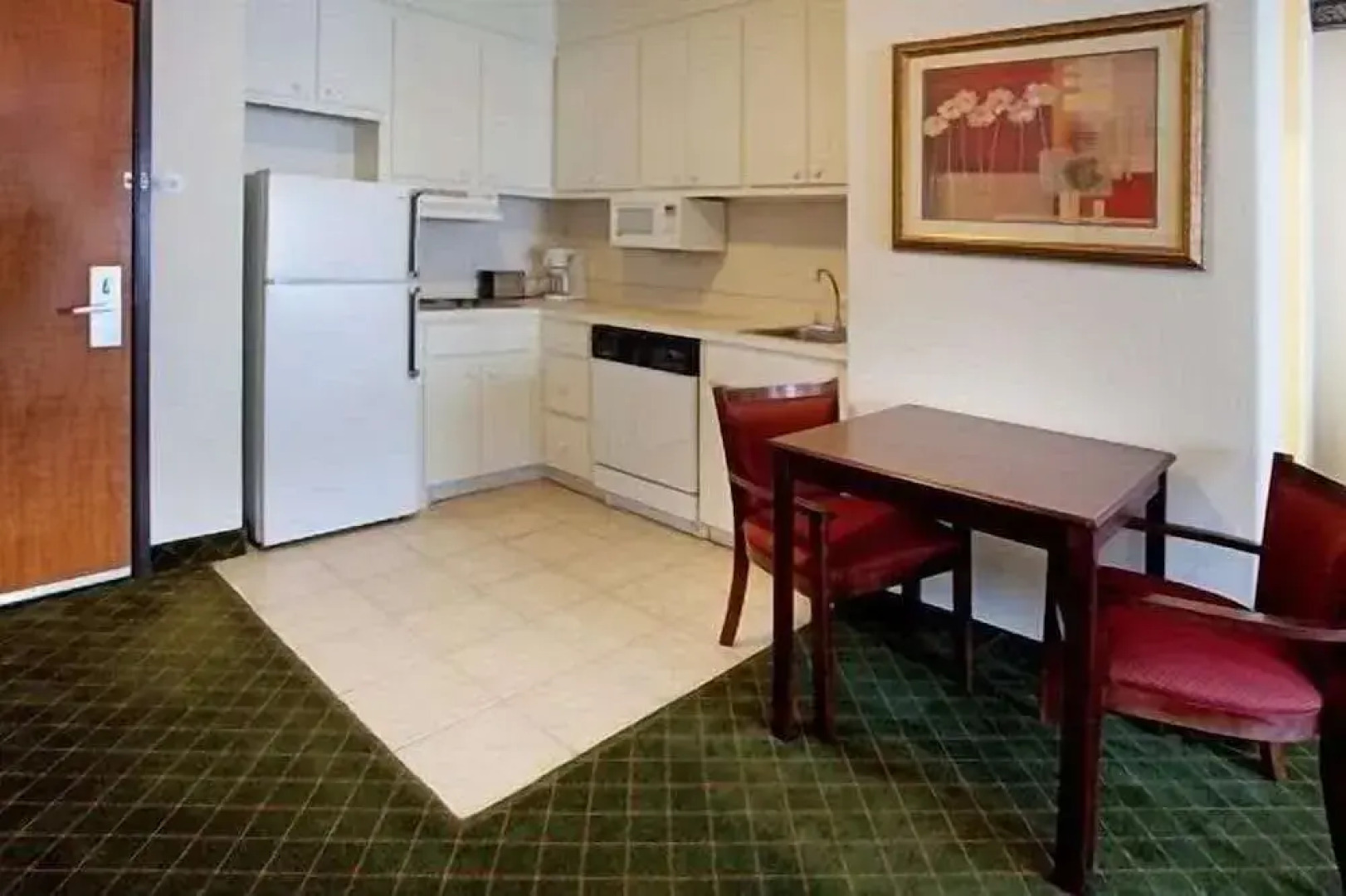 Holiday Inn Express Charleston-Moncks Corner