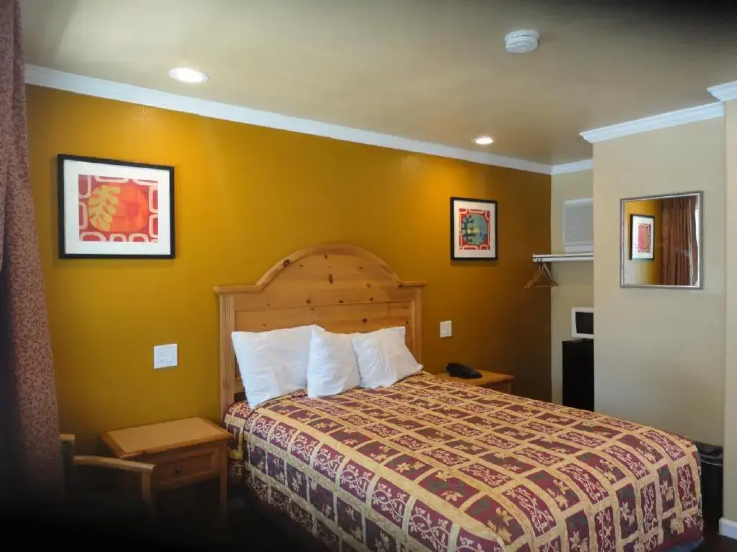 Colusa Motel