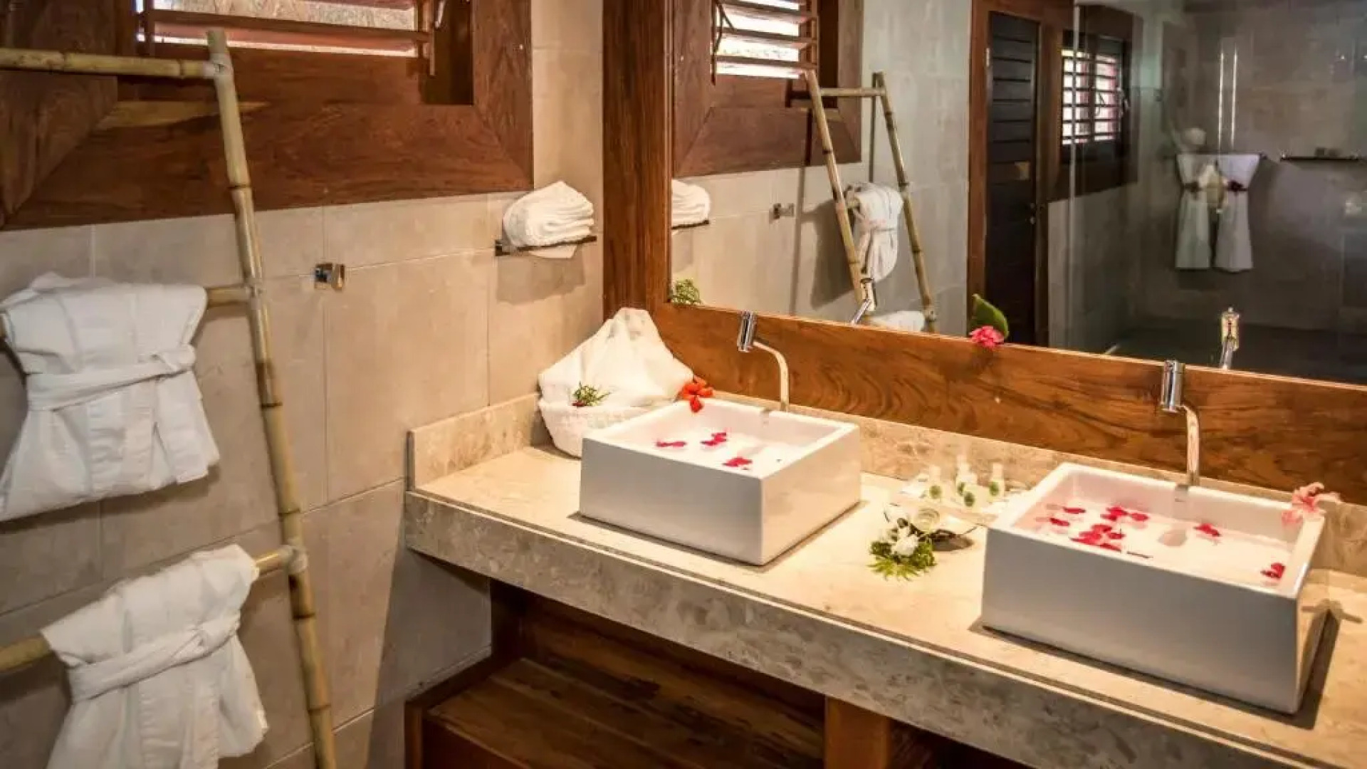 Sombra e Agua Fresca Floresta