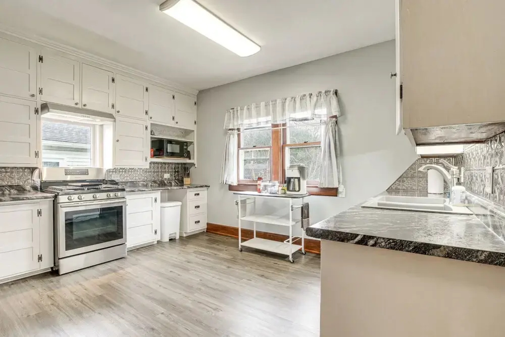 Warm, Bright Upper Sandusky Home: Walk to Downtown