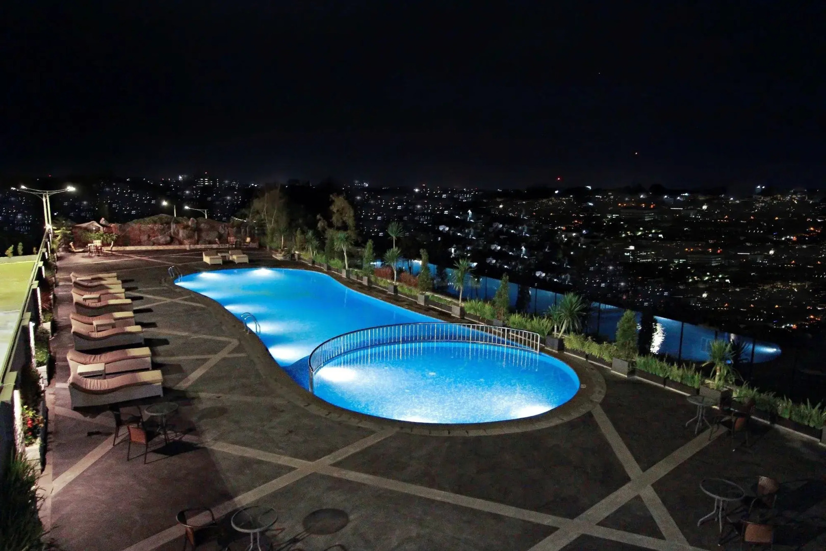 Platinum Balikpapan Hotel & Convention Hall