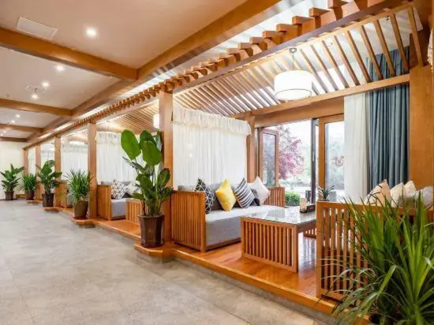 Guangyuan Jianmenguan Tianci Hot Spring Vacation Hotel