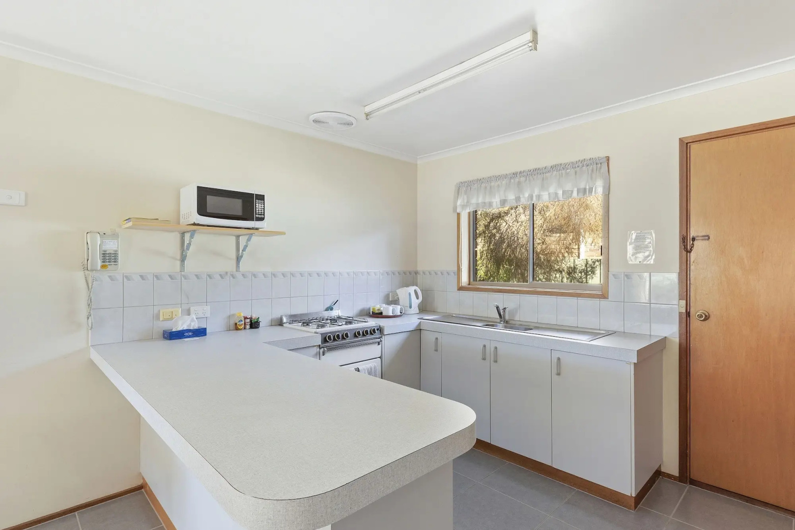 Homestead Motor Inn & Apartments