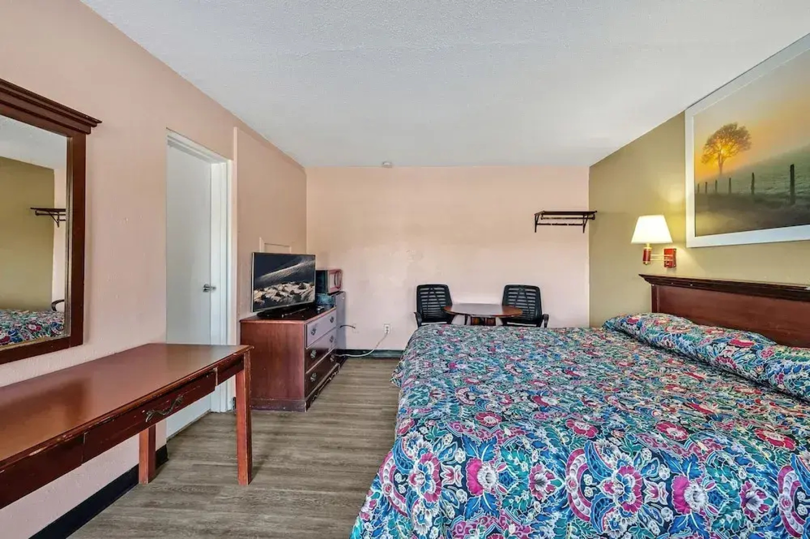 Travelers Inn