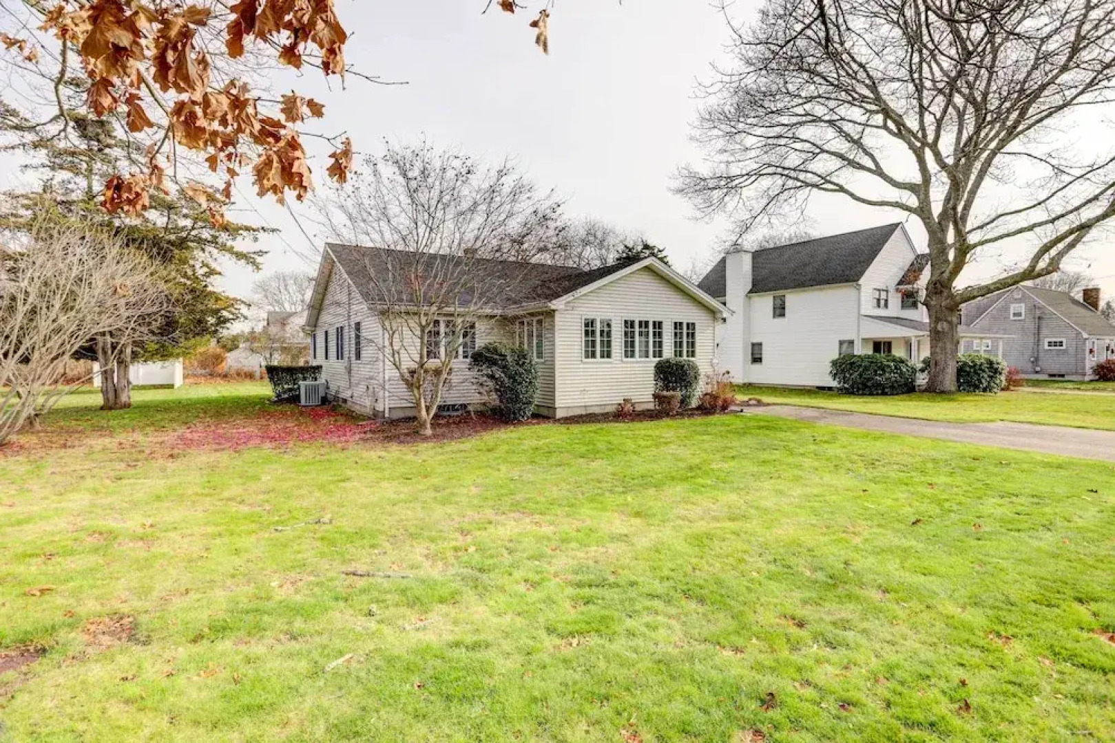 Westerly Retreat ~ 1/4 Mi to Private Beach!