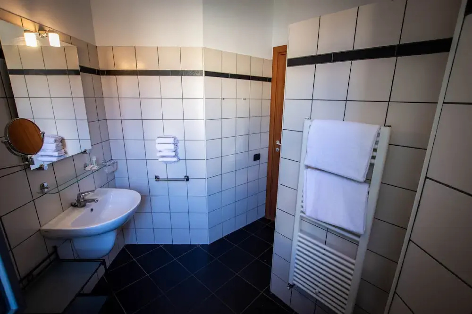 Room in Holiday House - Albavillage Residence Ideal Apartment for Families