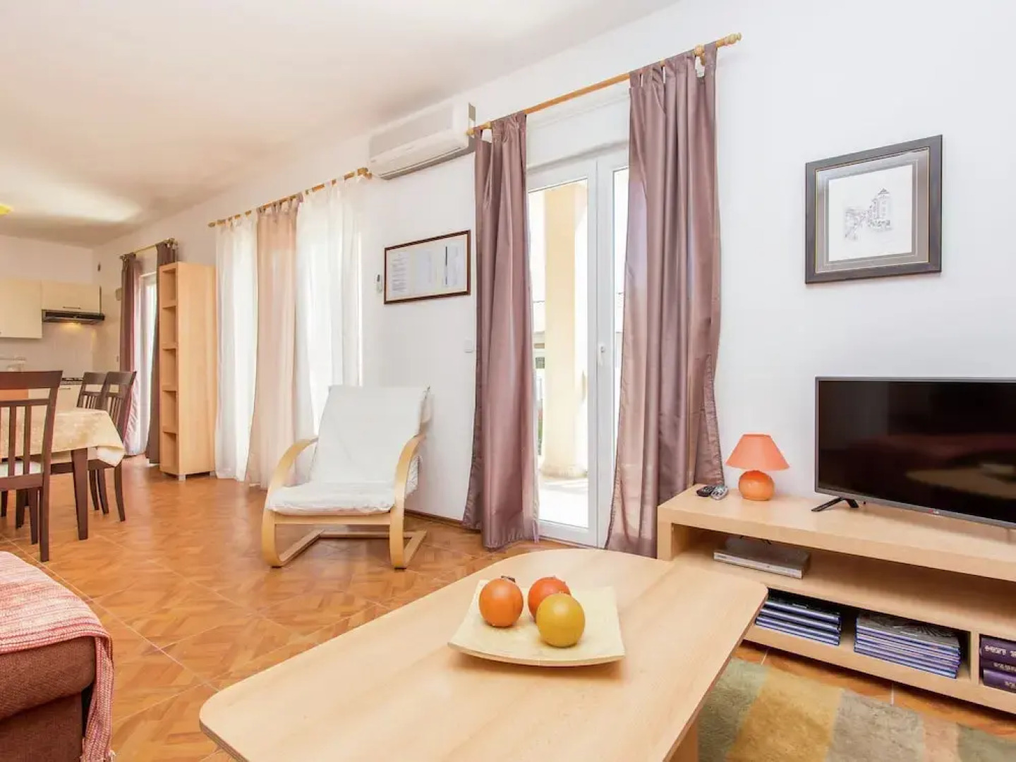 Apartment 600 m From a Nice Beach in the Cute Silo With Shared Swimming Pool