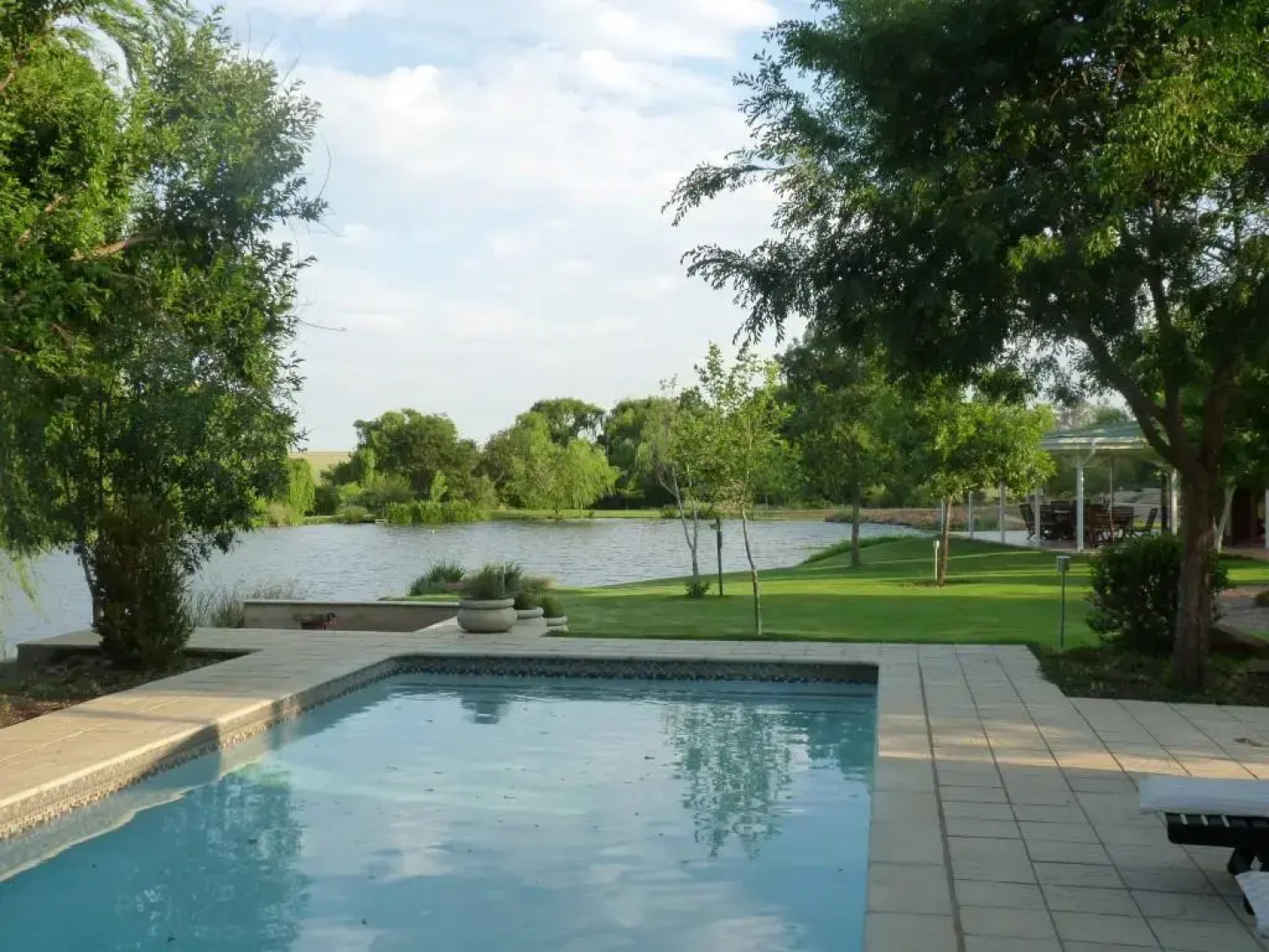 Oxbow Country Estate