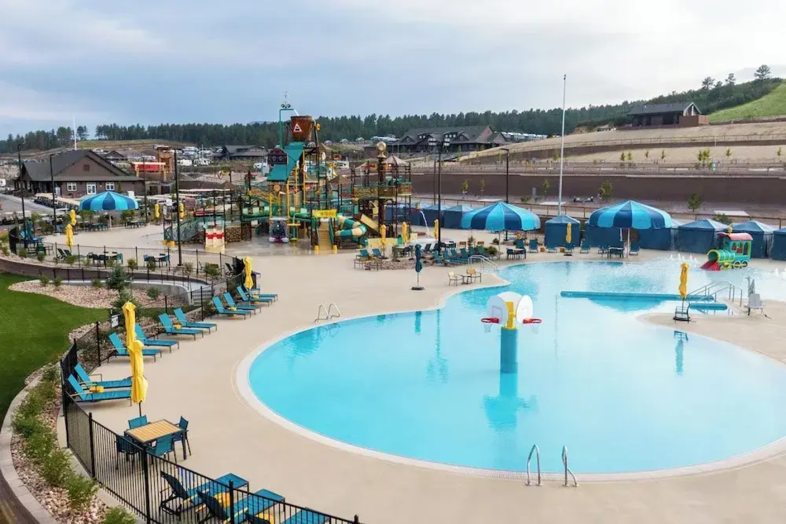 Jellystone Park at Larkspur