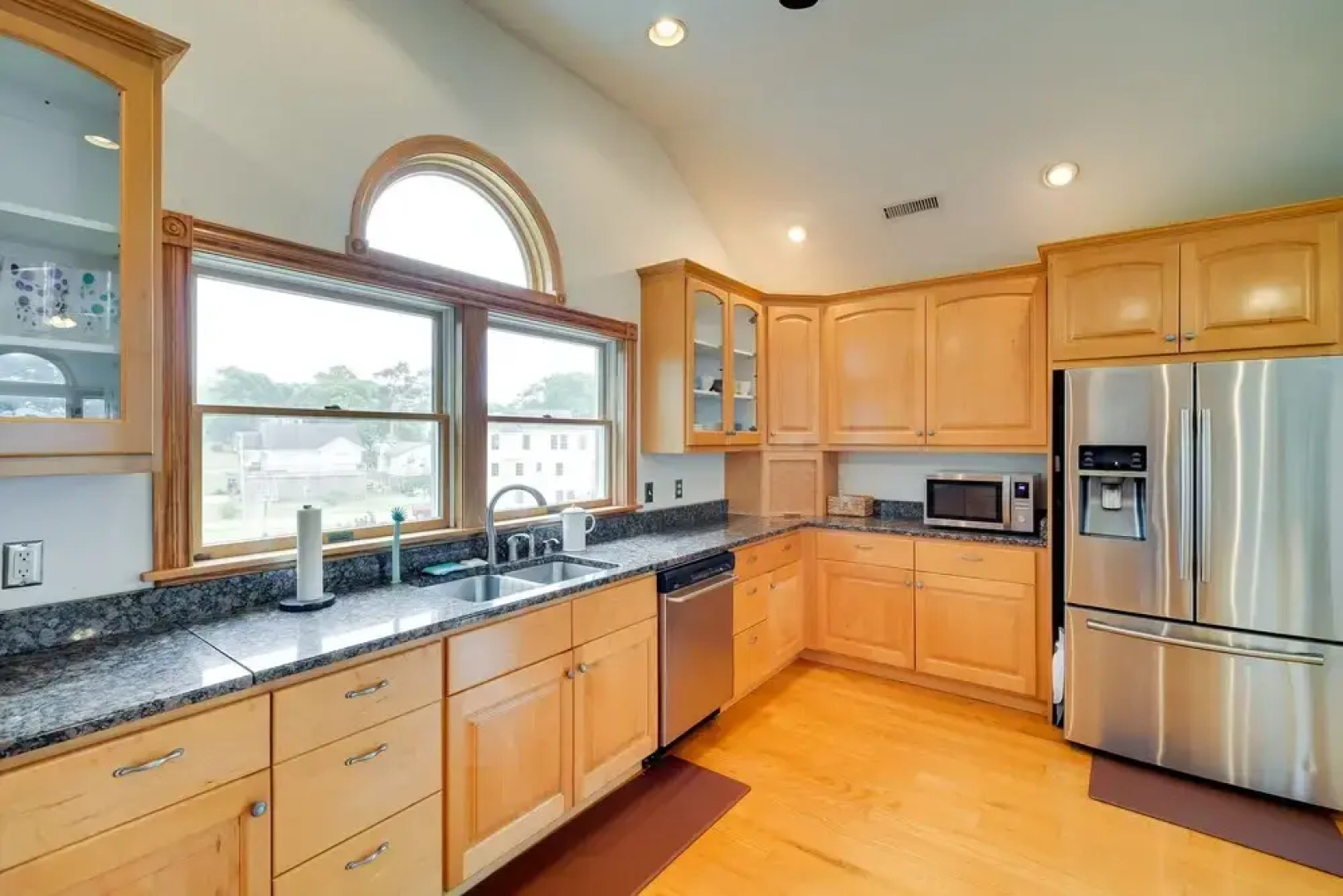 Waterfront Outer Banks Home w/ Beach Access