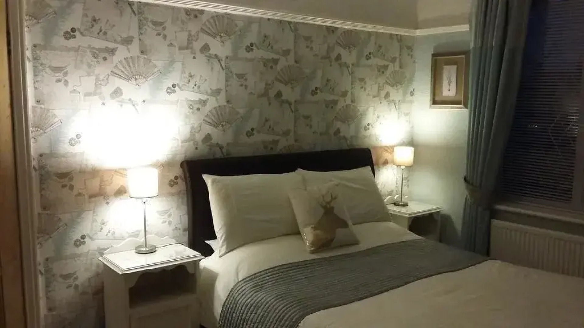 EsJays at Knowles House