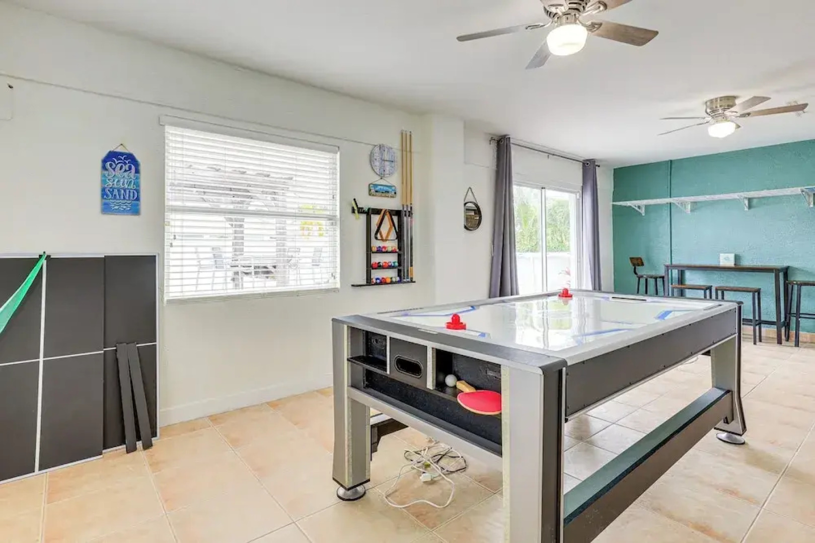 Pet-friendly Fort Pierce Home w/ Pool & Kayaks!