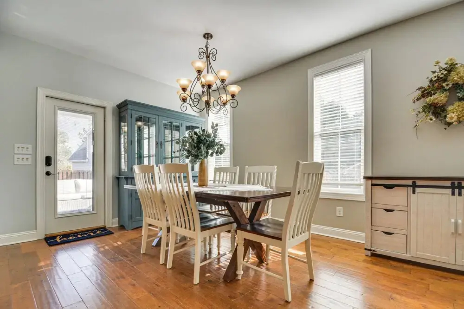 Spacious Home w/ Fireplace - Near Pinehurst Golf!