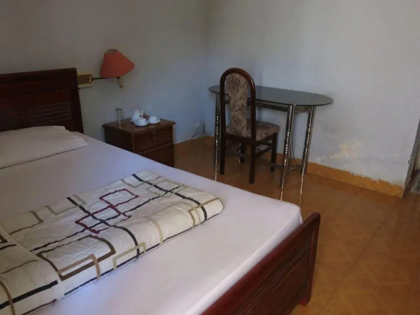 Nha Khach So 2 Guest House