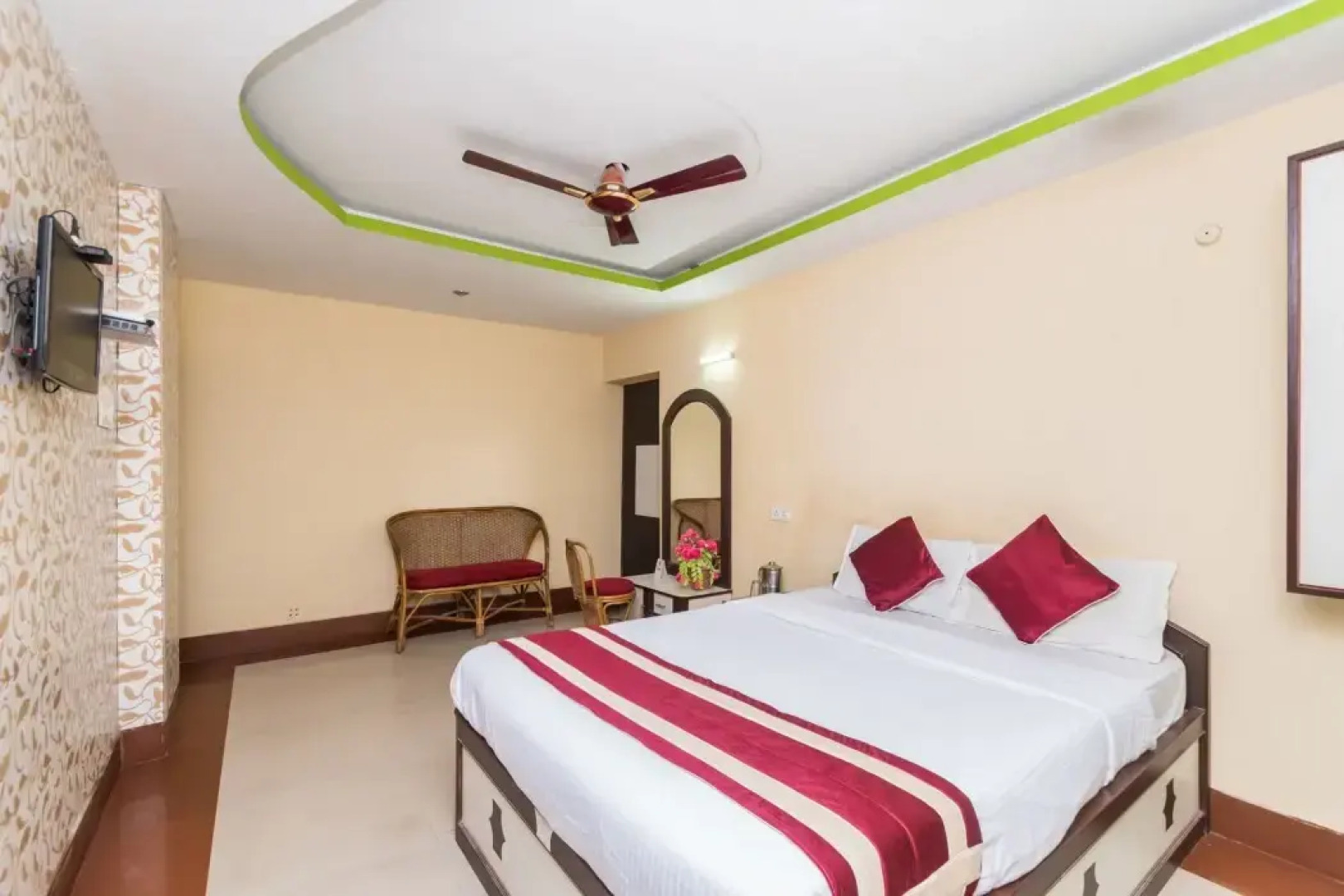 OYO 8256 Amantran Resort