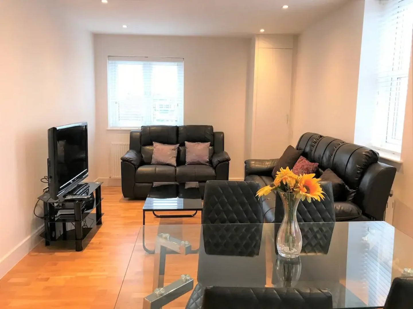 Gatwick Stay - The Ivy Serviced Apartments