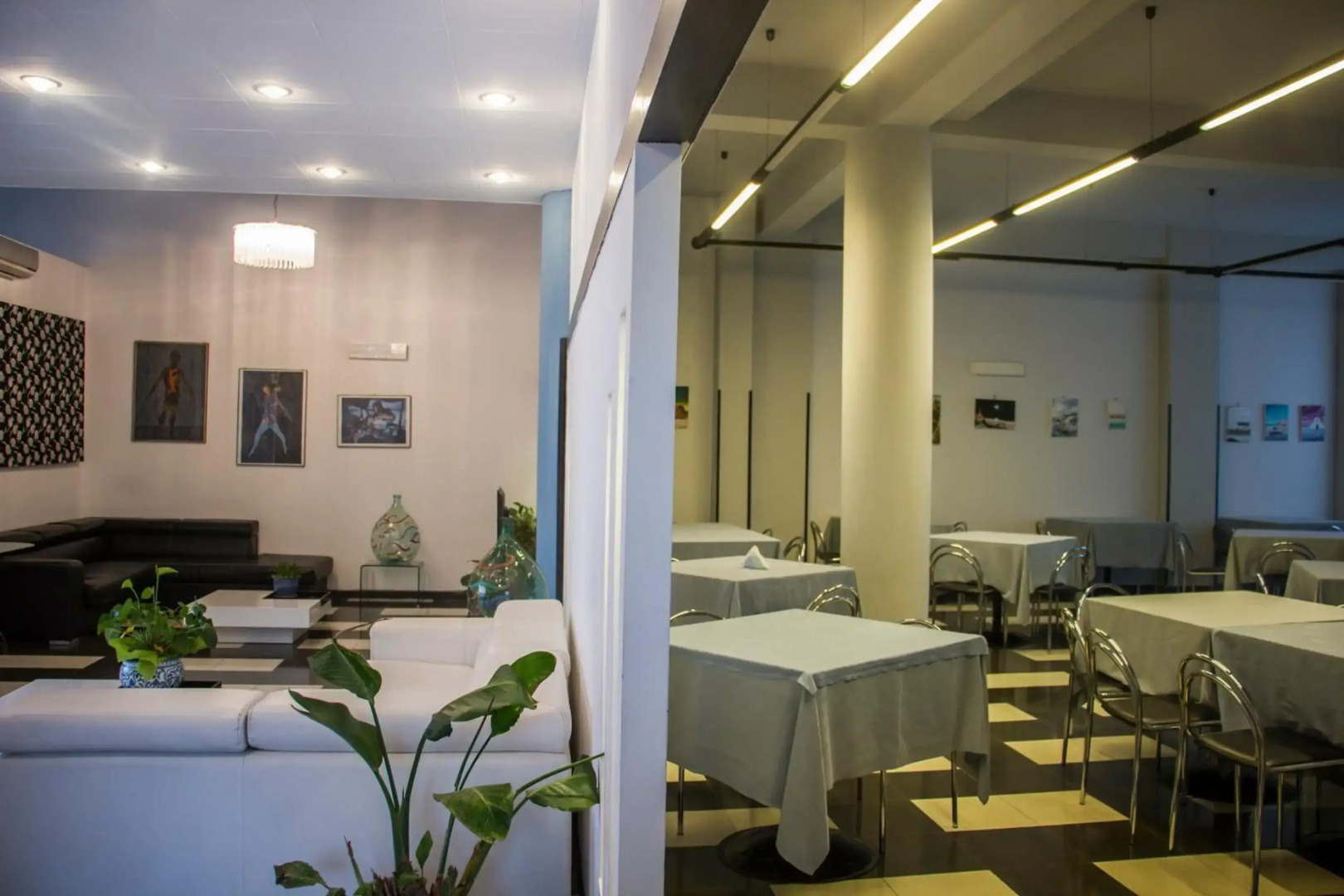 Hotel La Piramide